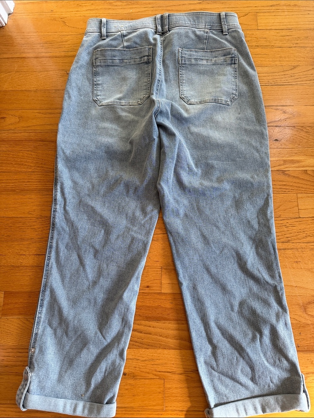 Democracy “Ab” technology cuffed with side pockets Jeans Light Wash size 12 - Picture 5 of 9